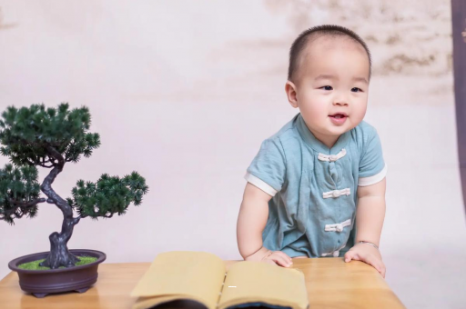 余江孕妇显怀是几个月